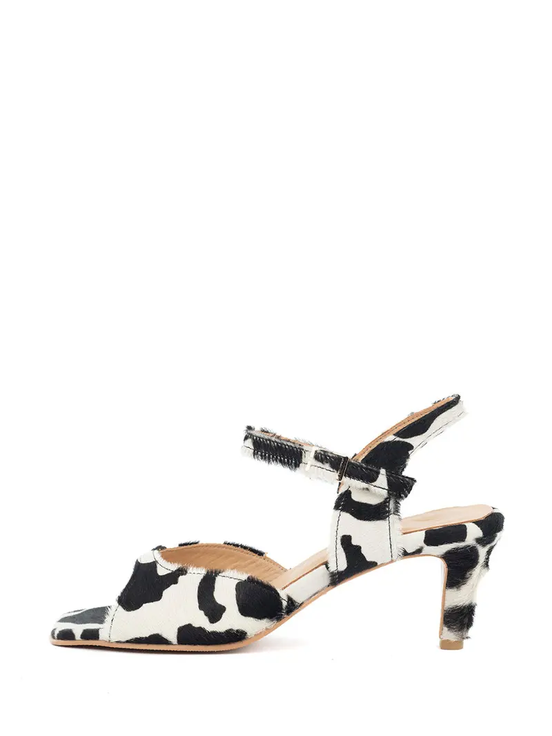 Anna Cowhide Black-And-White Sandal Style 1