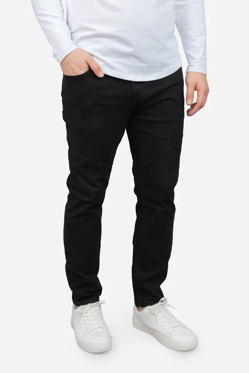 Black Core Extra-Stretch Jeans 1