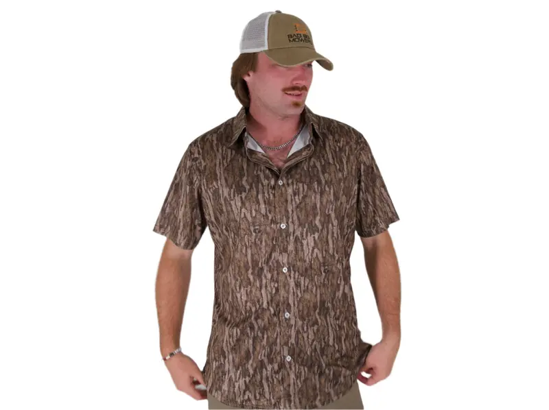Bottom Land Camo Short-Sleeve Tee – Outdoor-Inspired Graphic T-Shirt 1