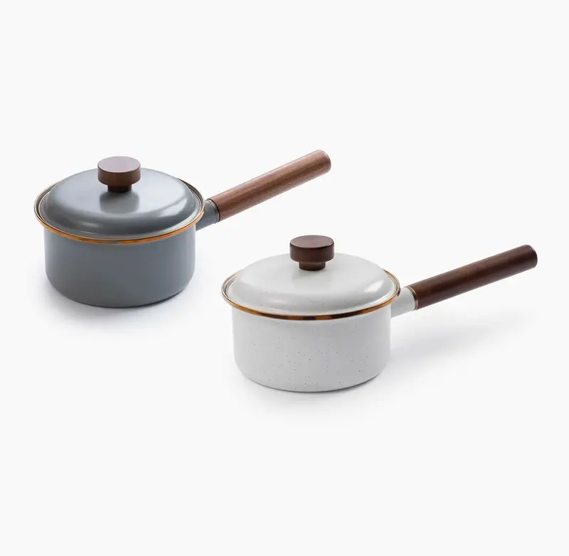 Compact Enamel Saucepan For Outdoor Kitchens 1