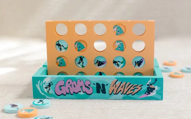 Groms’N’Waves Four-In-A-Row Strategy Game 1