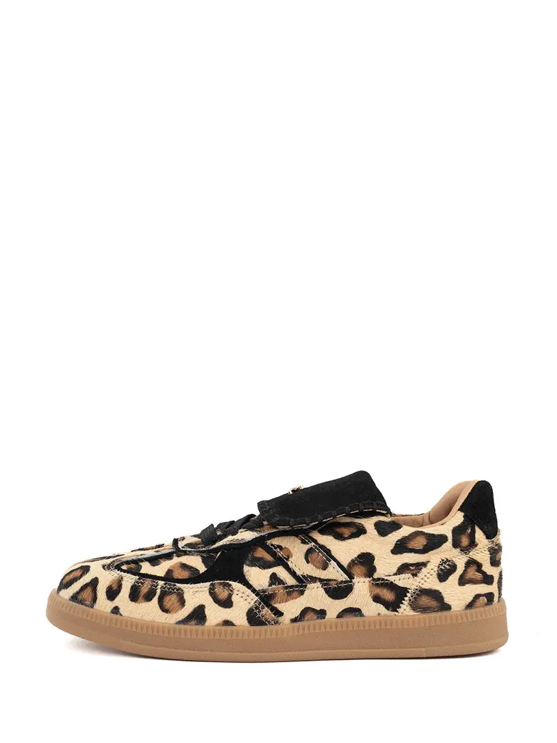 Ira Leopard And Black Sneakers 1