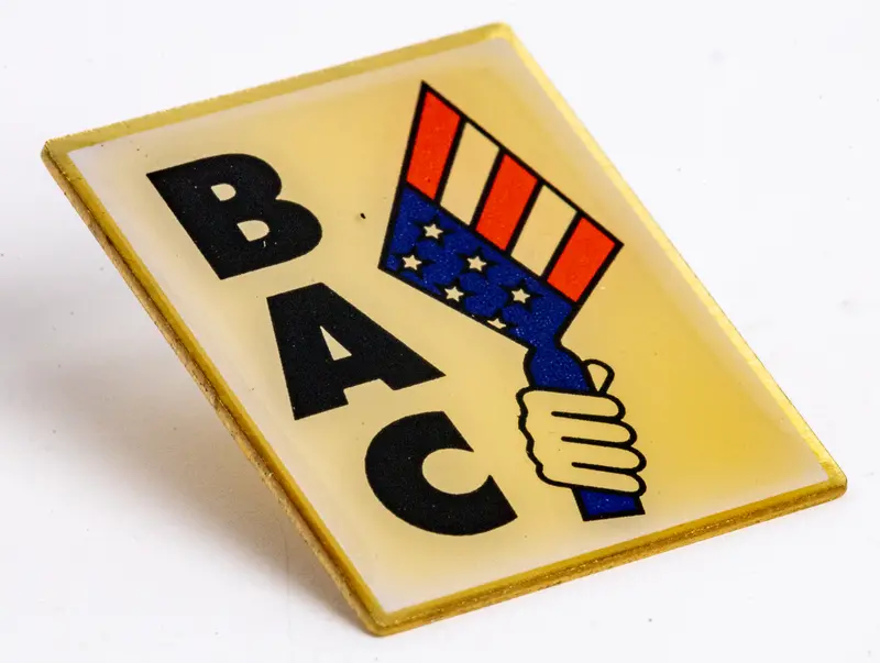 L13 – Patriotic Bac Flag Lapel Pin 1