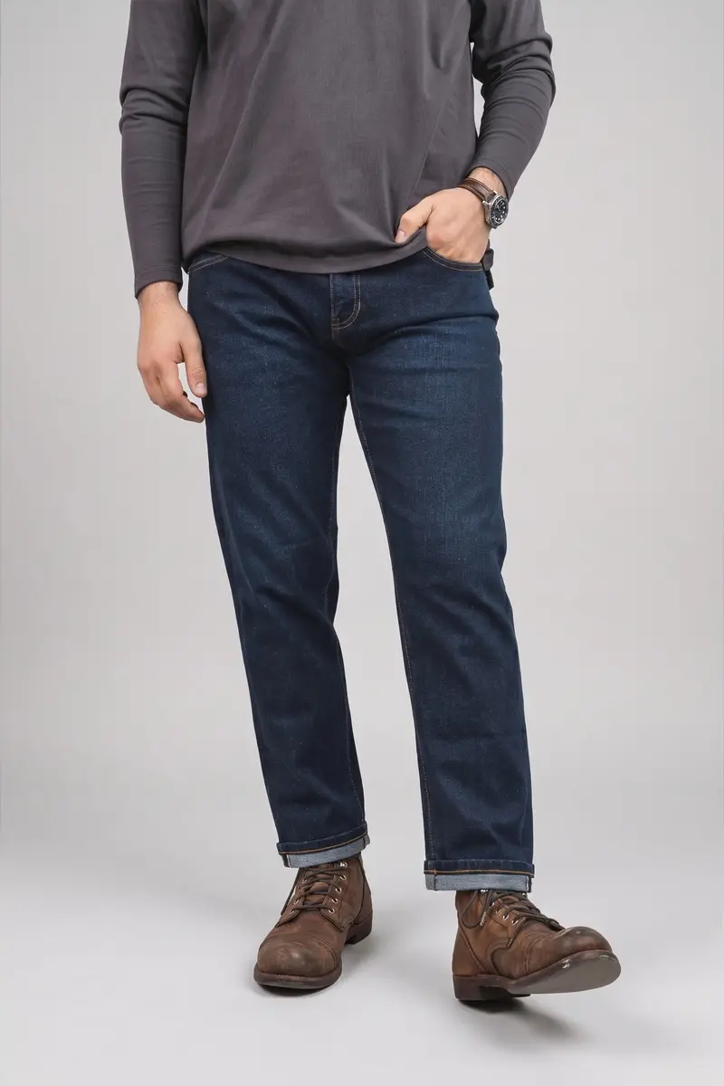 Medium-Wash Selvedge Denim Jeans – Authentic Raw Finish 1
