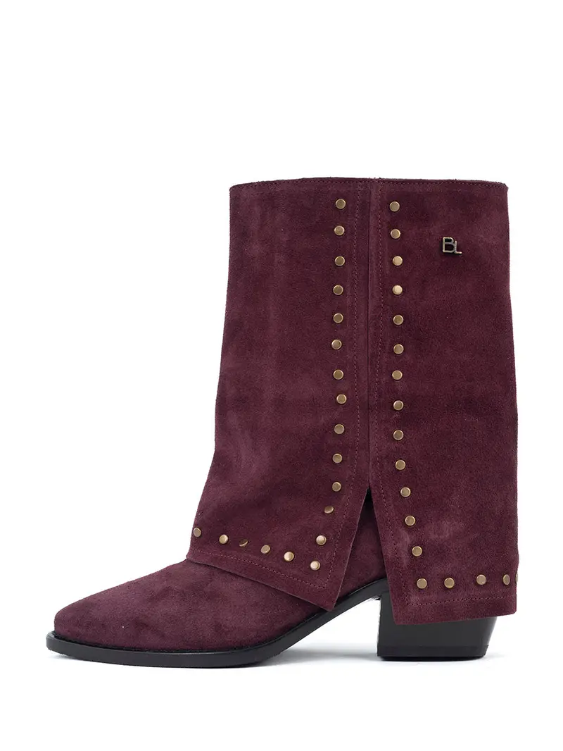 Sandy Western-Style Boot In Rich Burgundy 1