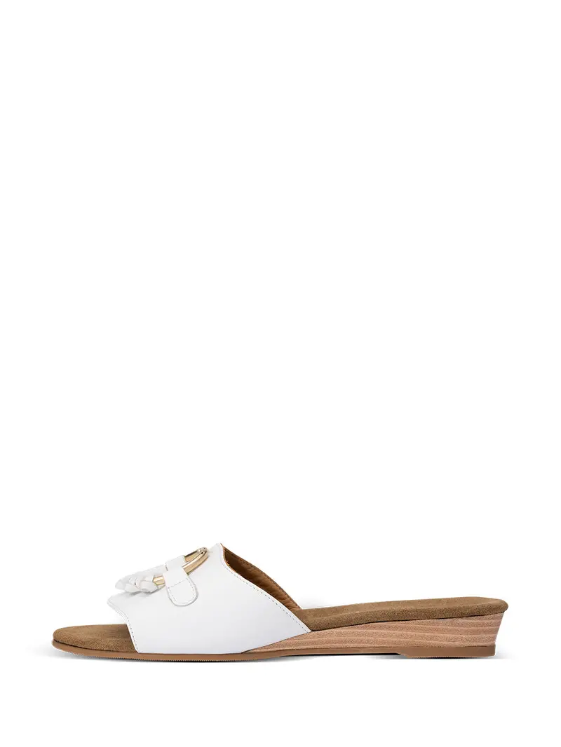 Vera White Slippers For Women 1
