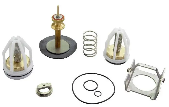 Watts Rk009T Testable Backflow Preventer For 1-1/4" To 2" Pipe Sizes 1